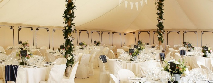 Dazzling and Stunning Outdoor Wedding Decorations 25 full-width-home-6