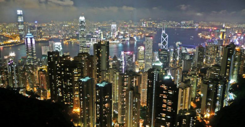 hong kong skyline The Most Famous Skyscrapers Around The World - skyscrapers 1