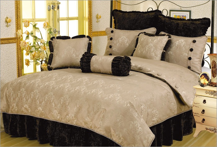 Modern Designs Of Luxurious Bed Sheets 8 king-bed-sheets