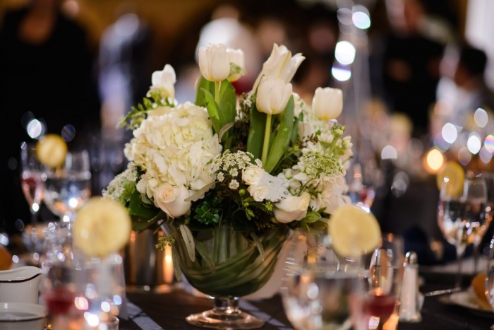 low-centerpiece 50 Fabulous and Breathtaking Wedding Centerpieces