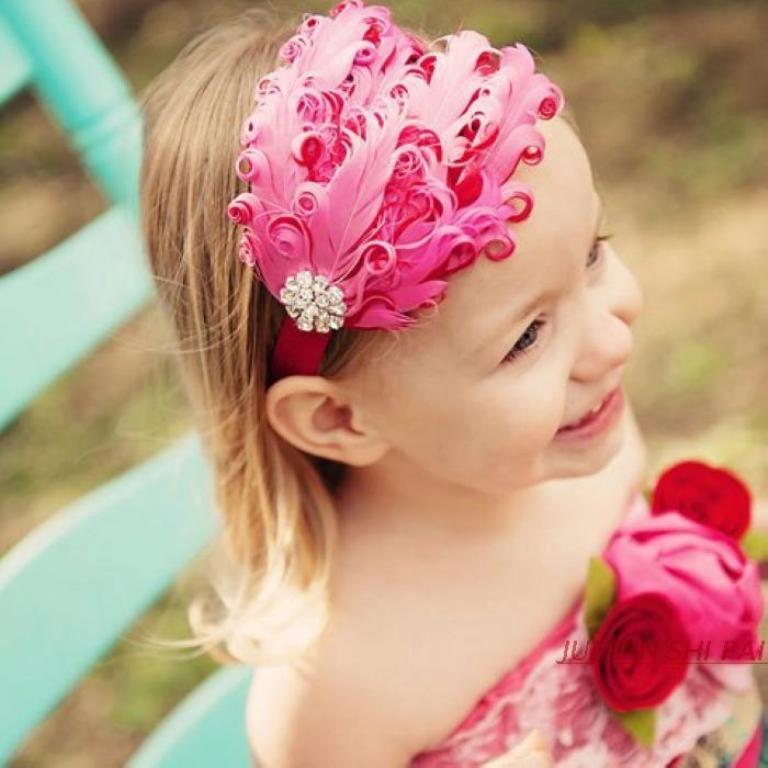 50 Gorgeous Kids Hair Accessories and Hairstyles 44 pink headband.