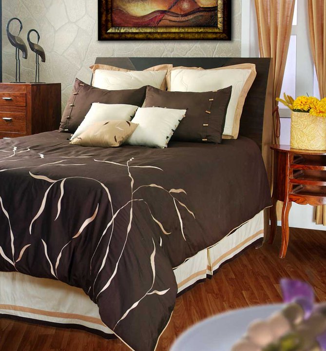 prints-Beds-Bedsheets-designs Modern Designs Of Luxurious Bed Sheets