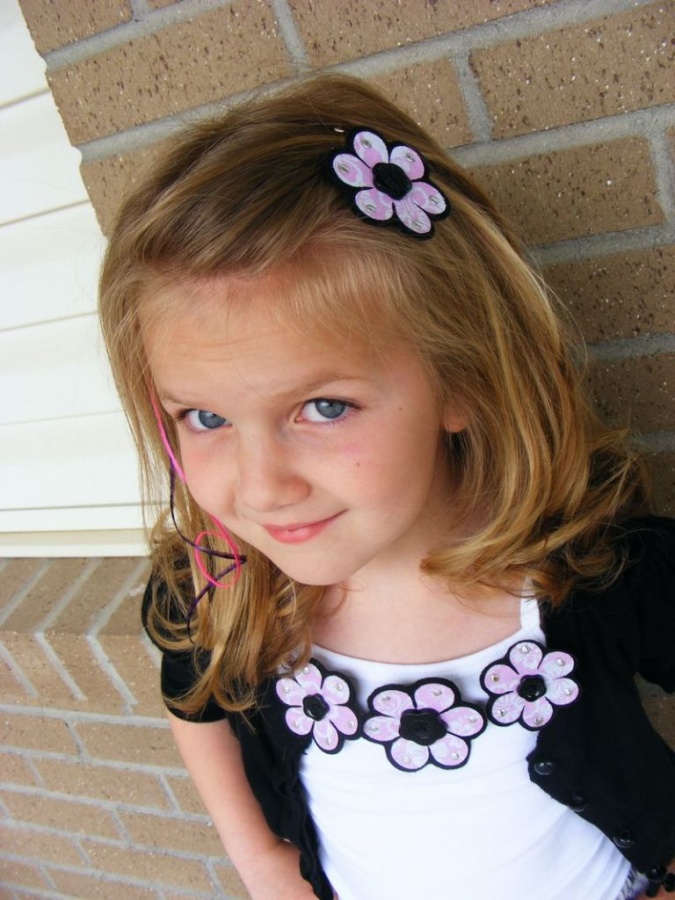 50 Gorgeous Kids Hair Accessories and Hairstyles