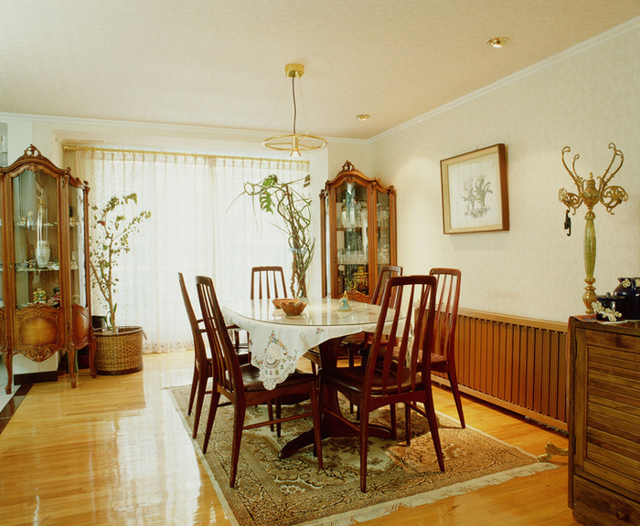 28 Elegant Designs For Your Dining Room 26 1322dining_room