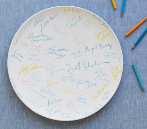 Unique And Creative Guest Book Ideas For Your Wedding Day 14 35-non-traditional-and-creative-wedding-guest-book-ideas-11-500x438