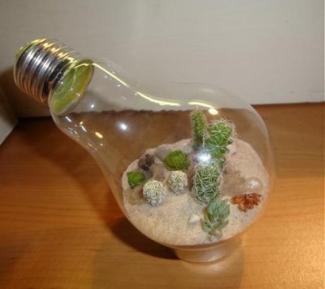 Creative-Ideas-With-Light-Bulb-6-634x565 The 28 Most Creative Ideas Which Could Inspire You