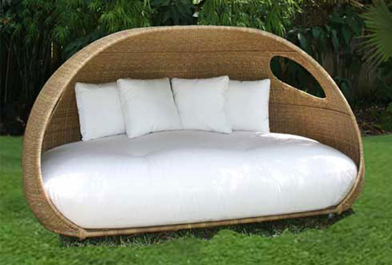Daybed-Design-for-Enjoying-Summer4 32 Most Interesting Outdoor Furniture Designs