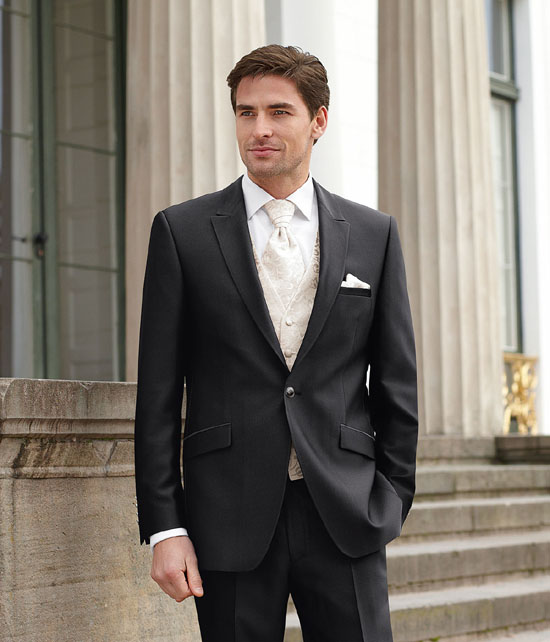 Deutsch-style-mens-wedding-suits-9__98219_zoom Which One Is The Perfect Wedding Suit For Your Big Day?!