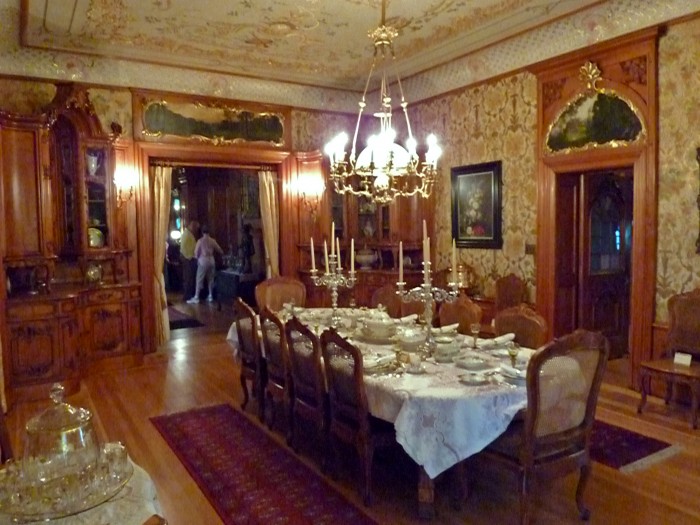 Dining_room_-_Pabst_Mansion 28 Elegant Designs For Your Dining Room