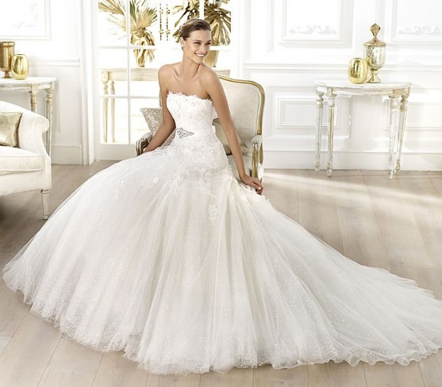 Liceria-Pronovias-wedding-dresses-2014 +25 Most Breathtaking Bridal Dresses Ideas For 2021