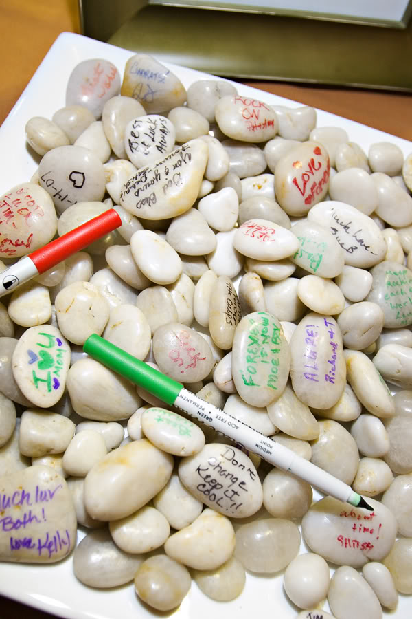 Unique And Creative Guest Book Ideas For Your Wedding Day 12 McDowellWedding_2