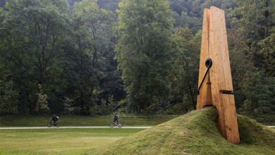 24 Amazing Wooden Installations Art 112 Mehmet Ali Uysal clip 24 Amazing Wooden Installations Art - 6