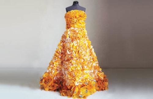 Recycled-gown 12 Impressive Art Works Made From Recycled Materials