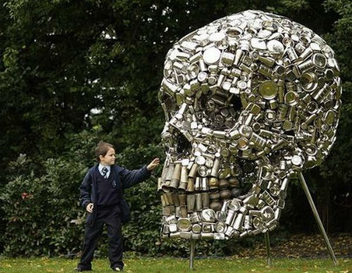 Recycled-skull-art