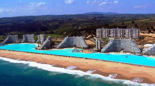 Slide314 14 Images of The Biggest Swimming Pools In The World