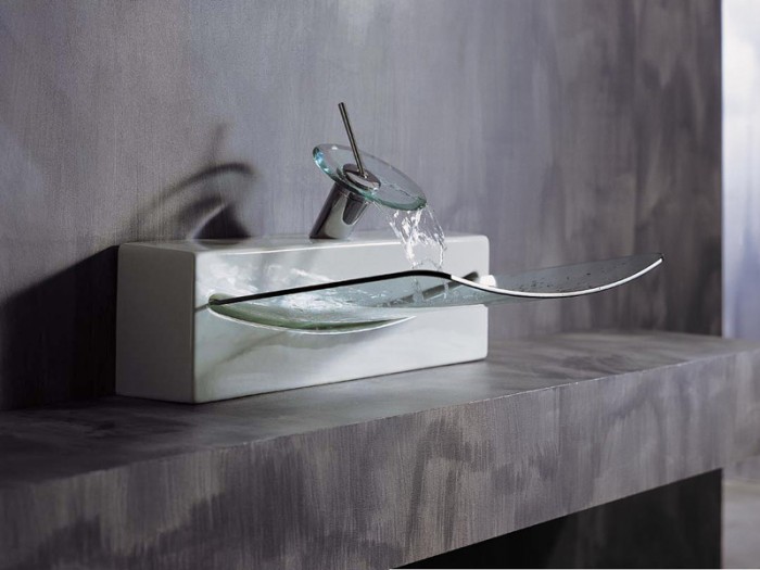 crystal-glass-washbasin-by-artceram-1 40 Catchy and Dazzling Bathroom Sinks