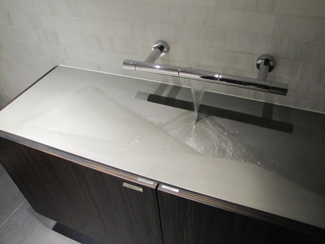 40 Catchy and Dazzling Bathroom Sinks 34 modern-bathroom-sinks