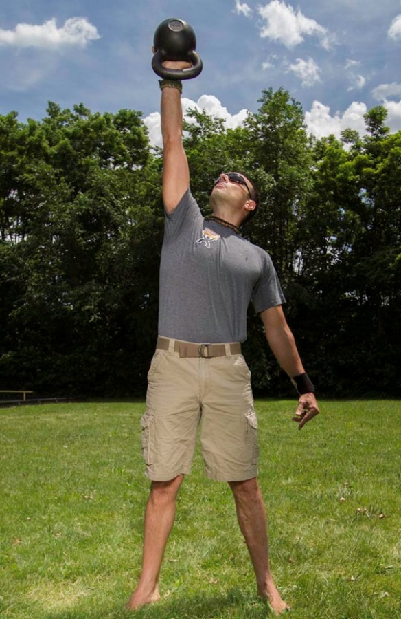 10 MMA Workouts to Achieve Fitness 35 snatch 2
