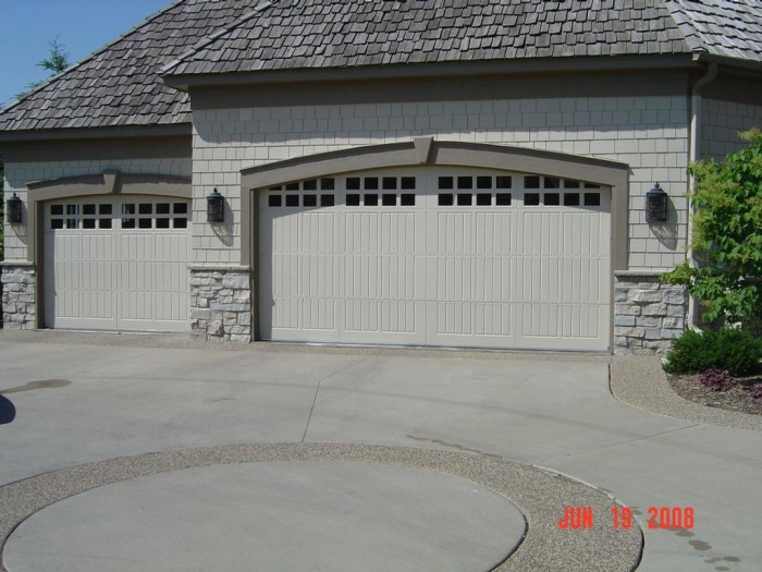 16 x 8 and 9 x 7 Manor House Garage Doors By Ankmar 2_full