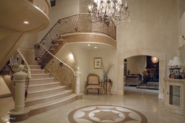 Make Your Home Look Like a Palace 27 3-grand-staircase