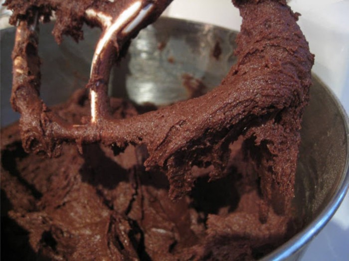 Learn to Make Oreo Cookies on Your Own 12 Chocolate_dough