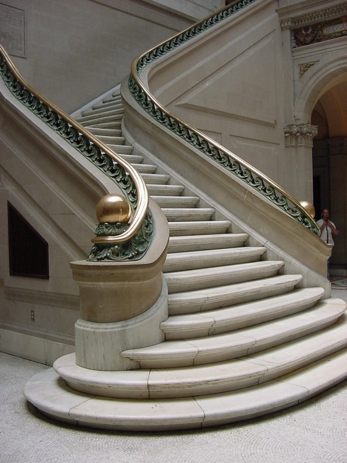 Grand_Staircase Make Your Home Look Like a Palace