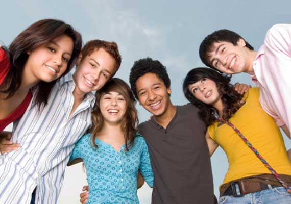 8 Tips To Have A Successful Teenage Life 2 Happy_teenagers40