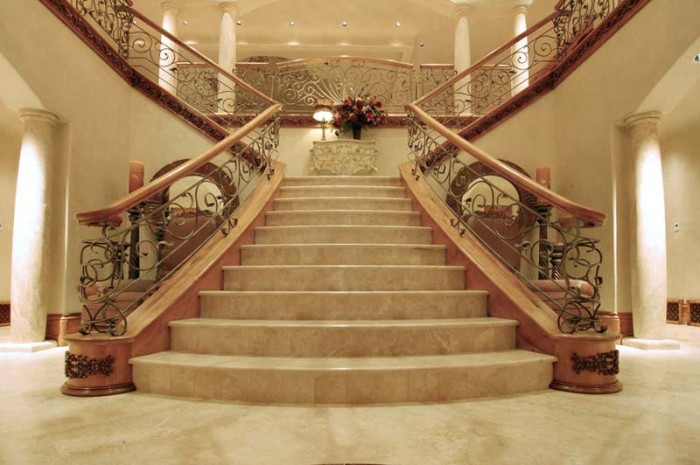 Decorate Your Staircase Using These Amazing Railings 19 Stair-Railings-CHT01254