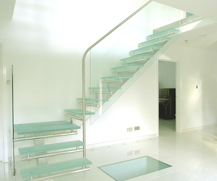Staircase-Design-Ideas-2 Turn Your Old Staircase into a Decorative Piece