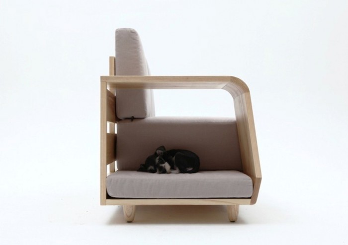 The-comfortable-and-creative-sofas-dog-can-rest-in-04 50 Creative and Weird Sofas for Your Home