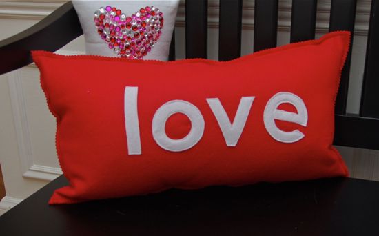 Valentine-Pillows-Design1