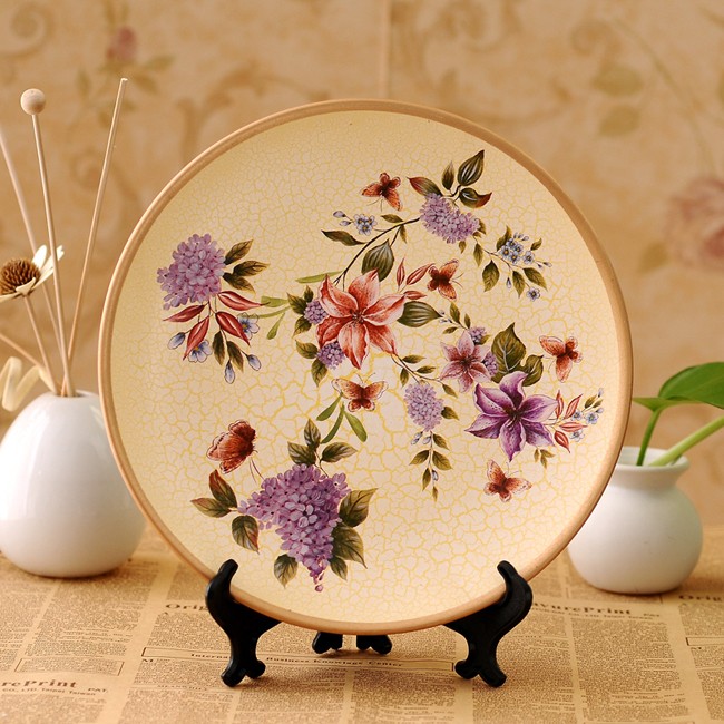 Yi-Qi-idyllic-country-style-hand-painted-ceramic-decorative-plate-home-improvement-decoration-YQ-1002_1 20 Wonderful Designs Of Ceramic Plates