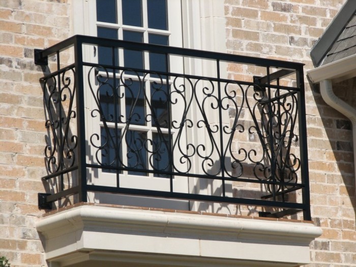 balcony_002_L 60+ Best Railings Designs for a Catchier Balcony