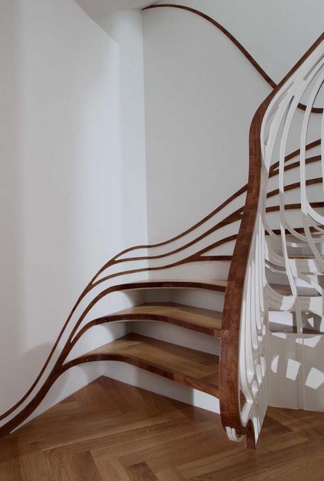 Decorate Your Staircase Using These Amazing Railings 8 curved-custom-3d-staircase