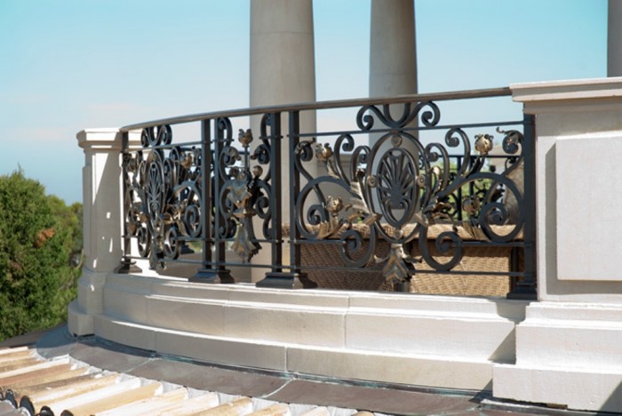 gallery02012 60+ Best Railings Designs for a Catchier Balcony