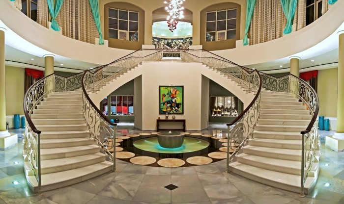 lp_24_Iberostar-Grand-Rose-Hall-Grand-Staircase