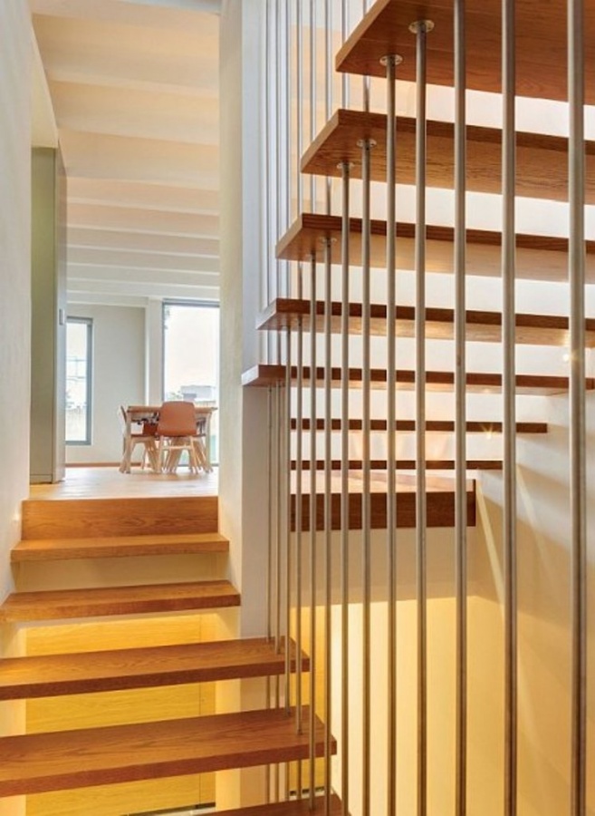 modern-home-stunning-casa-valna-contemporary-house-retreats-beautiful-wooden-staircase-design-ideas-480x657