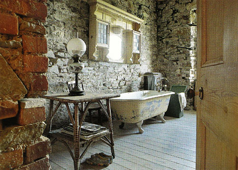 vintage-bathroom-interior-design 16 Stunning Designs Of Vintage Bathroom Style