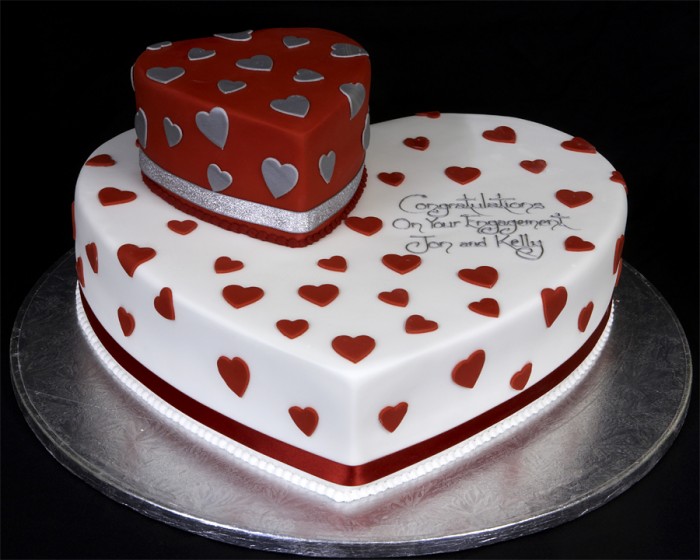 10 Simple & Cheap Engagement Gifts for Men 36 002942 Hearts Engagement Cake