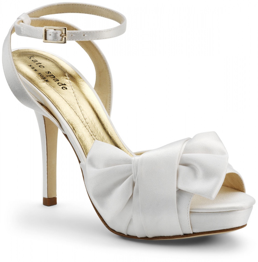 014692 A Breathtaking Collection of White Bridal Shoes for Your Wedding Day
