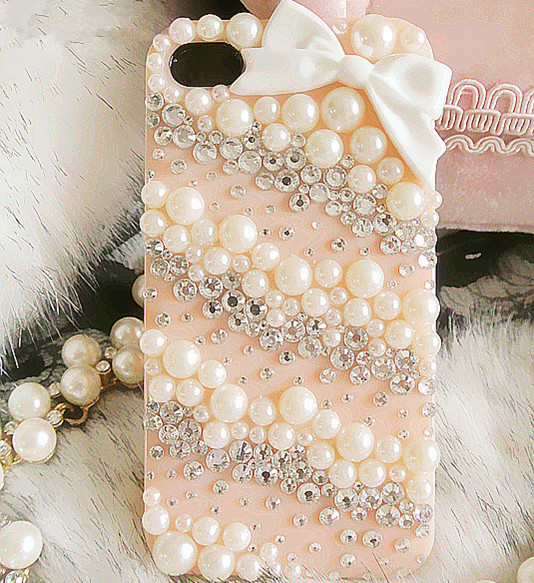 20120802171322_42238 50 Fascinating & Luxury Diamond Mobile Covers for Your Mobile