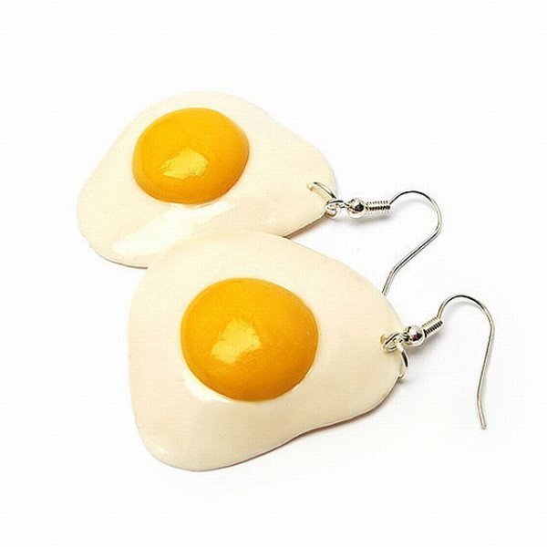 15 Fascinating & Unusual Christmas Presents 13 Creative And Unusual Earrings - 6