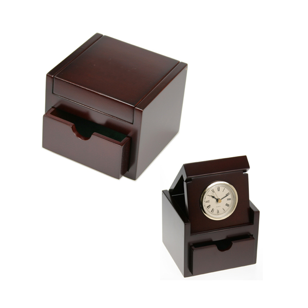 10 Retirement Gift Ideas for Women 7 966D556