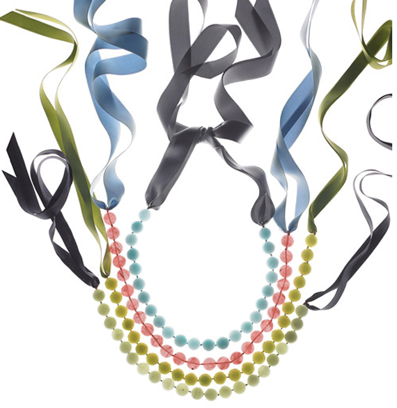 10 Fabulous Homemade Gifts for Your Mom 14 DIY-jade-necklace