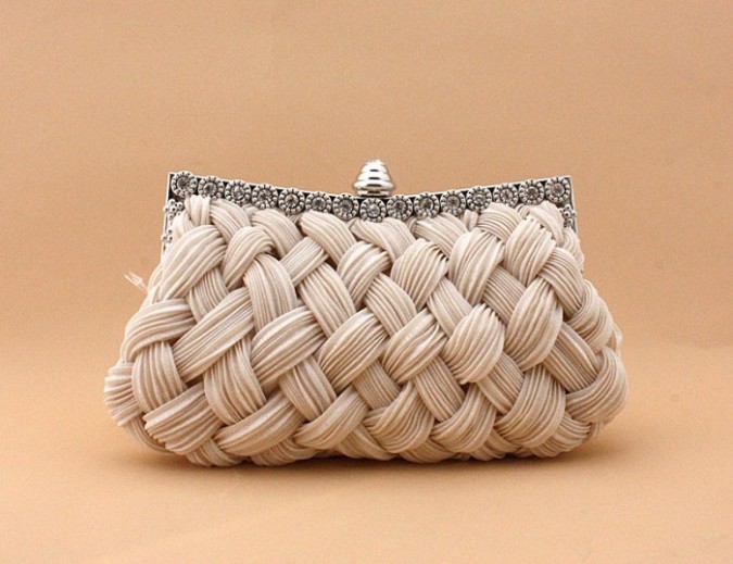 50 Fabulous & Elegant Evening Handbags And Purses