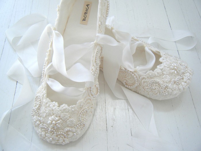 Flats-wedding-shoes-bridal-ballet-flats-custom-made-bridal-shoes A Breathtaking Collection of White Bridal Shoes for Your Wedding Day