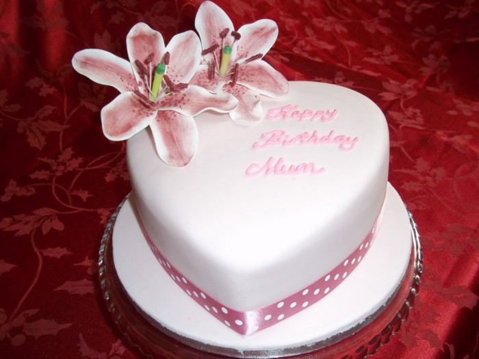 Heart-shaped-Lily-Birthday-Cake