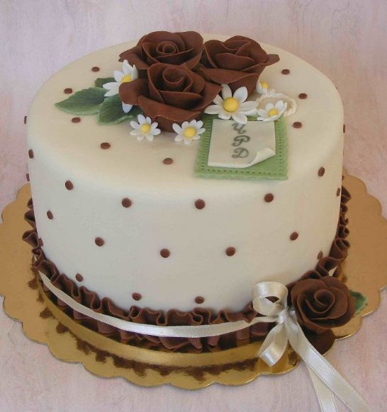 Kids-Birthday-Cakes-Flowers-Round