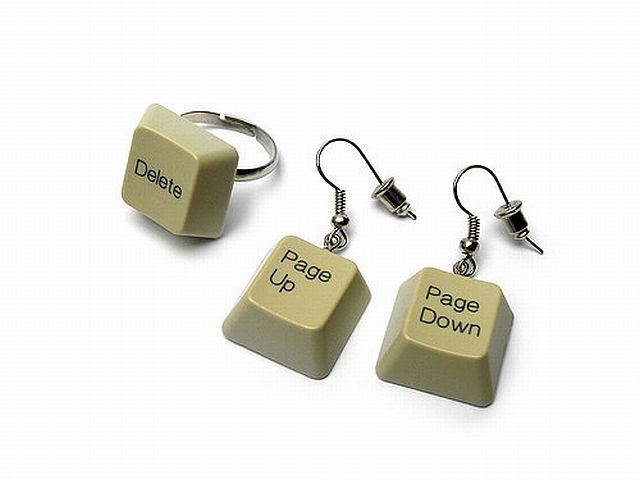 15 Fascinating & Unusual Christmas Presents 10 Knick_knackeries_21