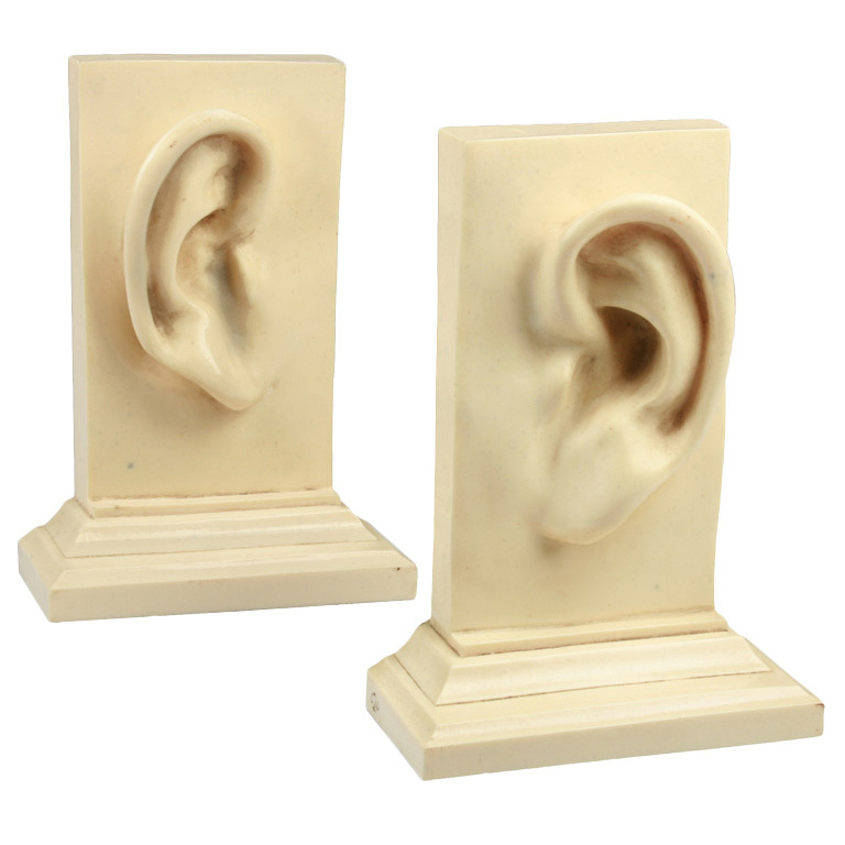 Unusual bookends with catchy shapes for those who like reading